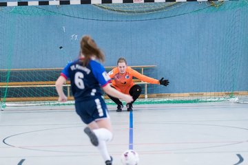 Bild 120 - F Loewinnen Hallen Cup